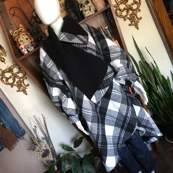 Patrizia Luca Milano Flannel Wrap Cape Coat Jacket - Picture 2 of 7